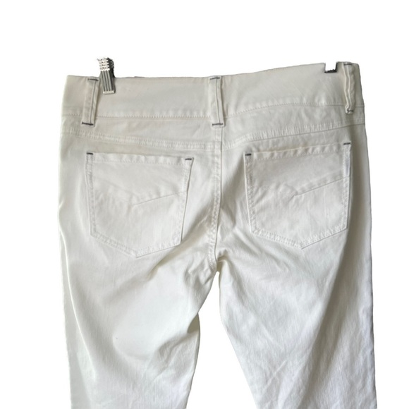 CAbi - White Bootcut Double Button Business Casual Spring Jeans Sz 6 - Picture 6 of 9
